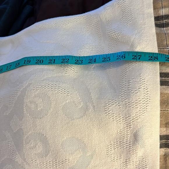 Chicos Turtleneck Sweater Vest; Size 1; Excellent Condition - Picture 6 of 6